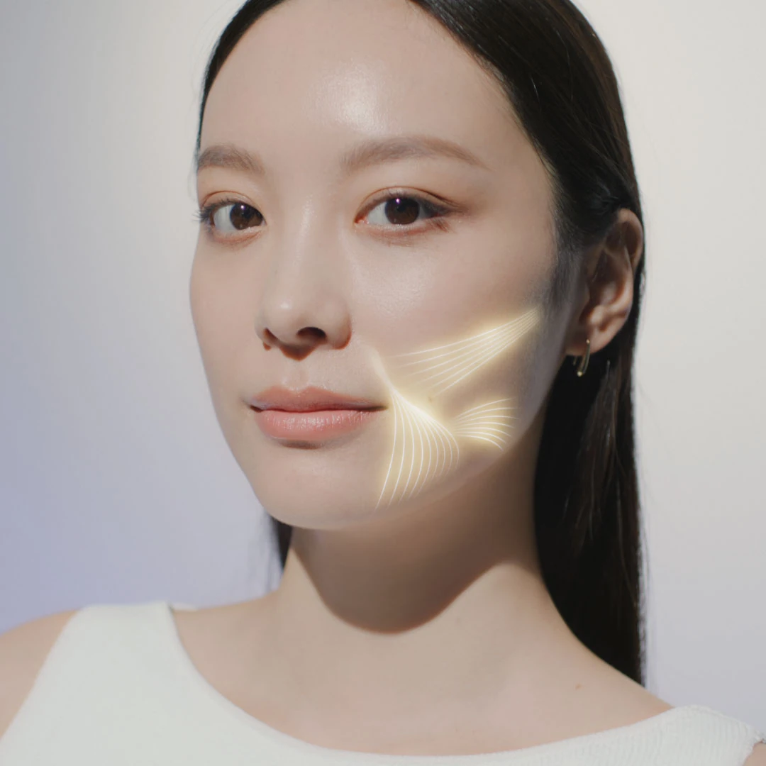 全新獨家超級胺基酸澎彈膠原激升,築起肌底強韌支撐 Model 示意